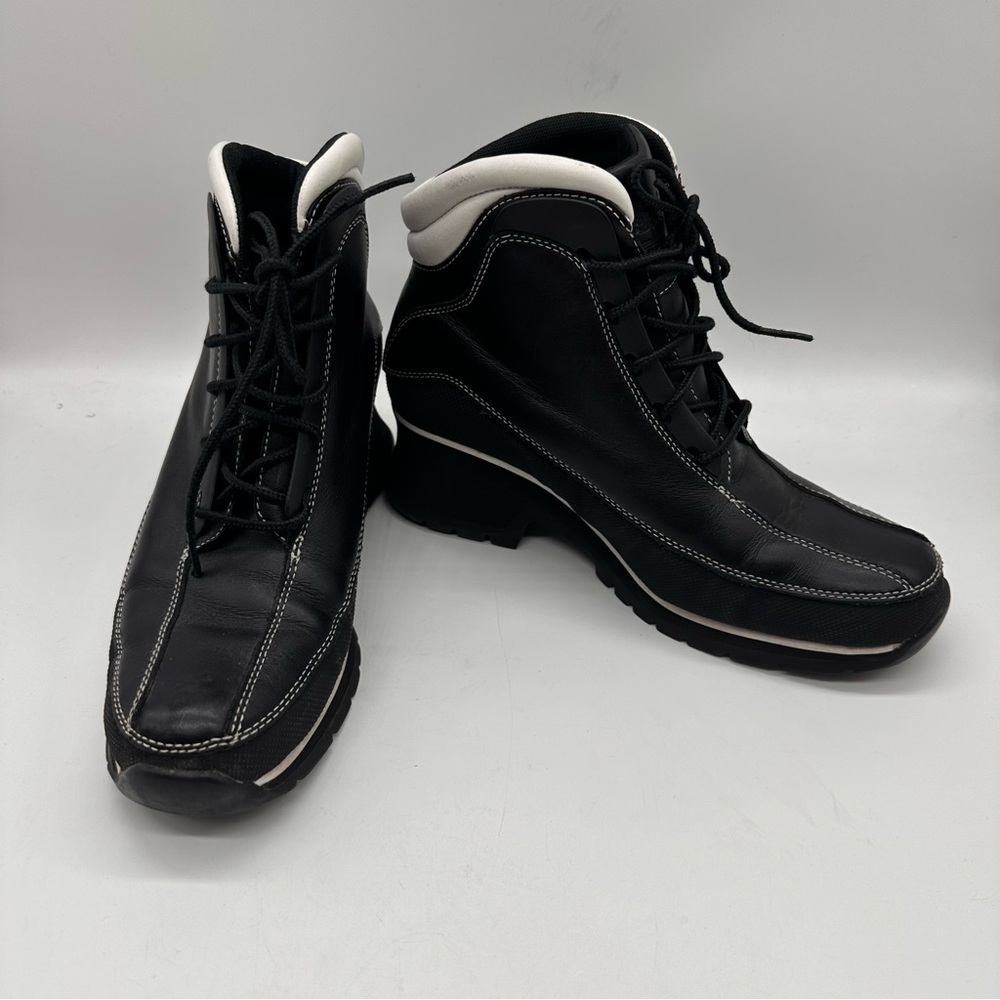 Timberland Euro Dub Spin Black & White Waterproof Boots EUC Size 7.5